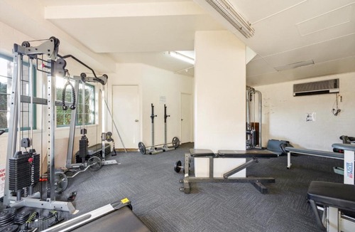 Kingston Apartment | Stylish 2-Bed Apartment in Kingston