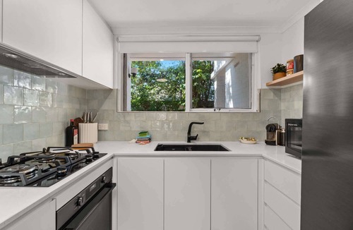Hyde Park Apartment | Stylish 2-Bed Townhouse in Leafy Hyde Park
