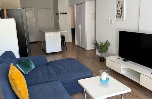 Bulimba Apartment | Stylish 2BR/2BA Apt with Pool access in Central Bulimba
