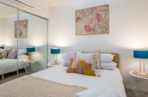 West End Apartment | Stylish Apartment with Rooftop Pool