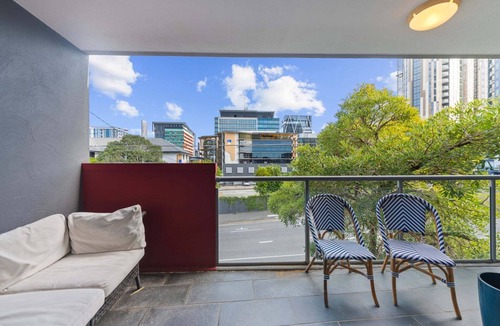 Bowen Hills Apartment | Stylish Bowen Hills Studio Near City Centre