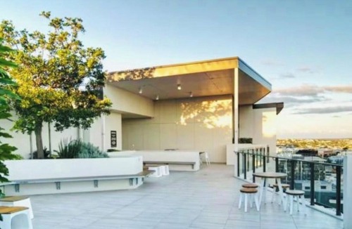Newstead Apartment | Stylish Brisbane Stay in Newstead – Walk to Dining & River