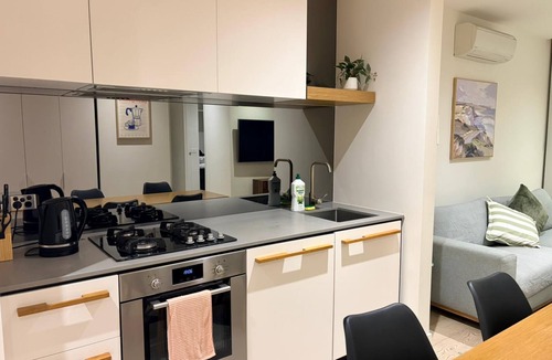 West Melbourne Apartment | Stylish full apartment | Walk to CBD & Marvel Stadium | Opposite Train Station