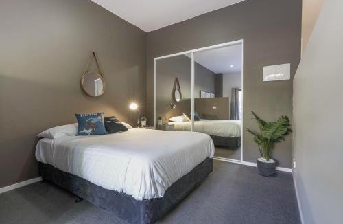 Bruce Apartment | Stylish studio Apt near AIS and GIO Stadium - Hosted by Canstay