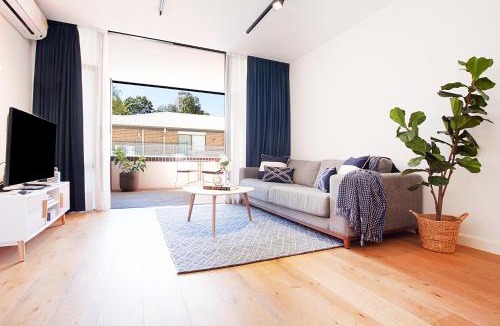 Ultimo Apartment | Stylish Studio with Balcony near Darling Square