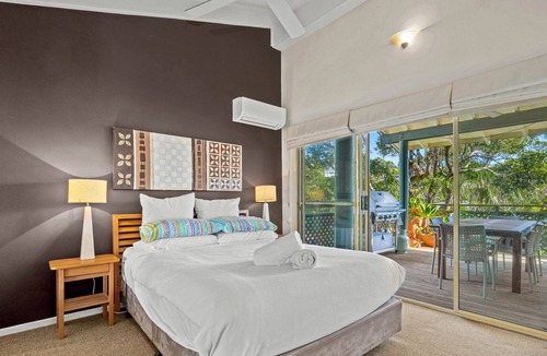Copacabana House | Sublime Beach Getaway, Spacious Balcony with BBQ