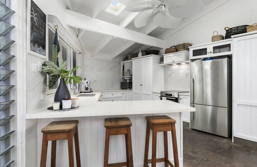 Noosa Heads House | Summer Beach House On Noosa Hill 31 The Quarterdeck