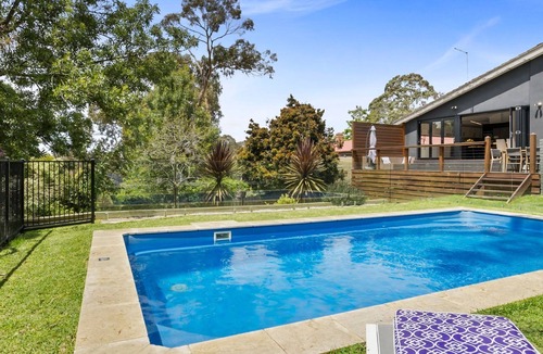 Mount Martha House | Summer Retreat with Pool