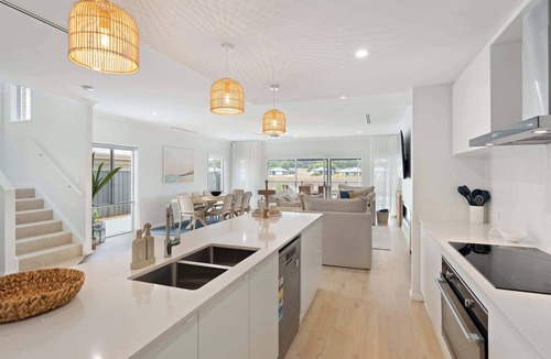 Nangkita House | Summervale House