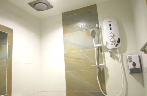 Kuala Selangor Hotel | Sun Inns Hotel Pasir Penambang