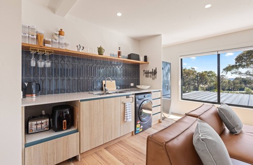 Pambula Beach Cabin | Sun Kissed - Studio Apartment