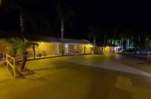 Buronga Hotel | Sun River Resort