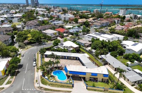 Biggera Waters Hotel | Sunburst Motel