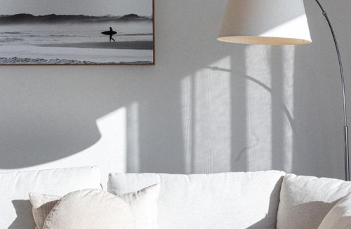 Blackmans Bay House | Suncoast Summer House - Stunning River Derwent Vista