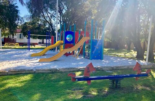 Broadwater Ski Chalet | Sundowner Cabin
