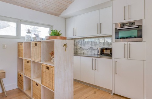 Cottesloe Apartment | Sunkissed Studio in Cottesloe!