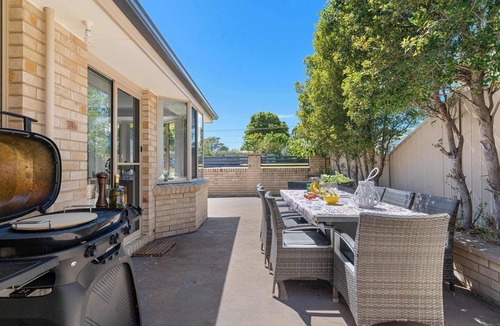 Vincentia Villa | Sunny Days Villa Vincentia