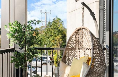 Richmond North Apartment | Sunny Richmond Escape 2BR and Large Balcony