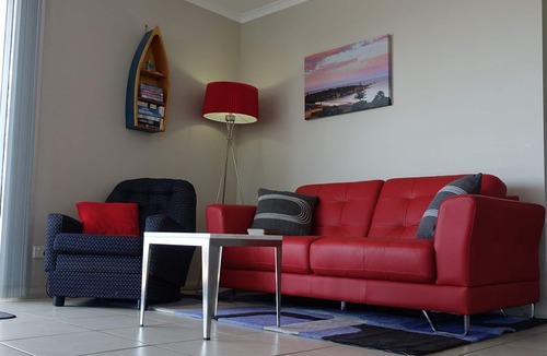 Boat Harbour Beach Apartment | Sunnysands holiday unit