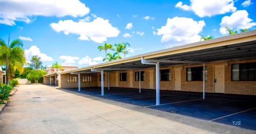 Allenstown Hotel | SunPalms Motel