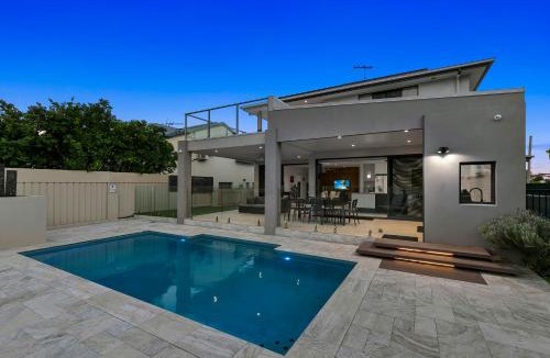 Bongaree House | Sunset Shores