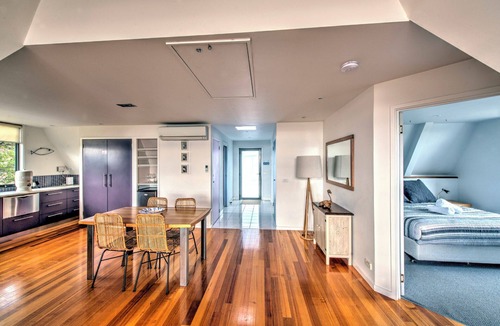 Coles Bay House | Sunsets - Freycinet Holiday Houses