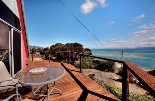 Coles Bay House | Sunsets - Freycinet Holiday Houses