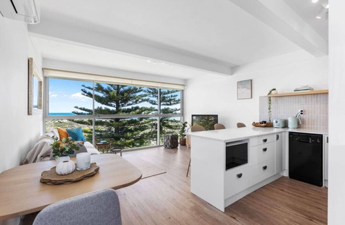 Scarborough Apartment | Sunsets on Brighton.