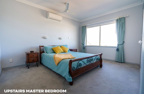 Kalbarri House | Sunsets on Murchison Top Only - Kalbarri, WA
