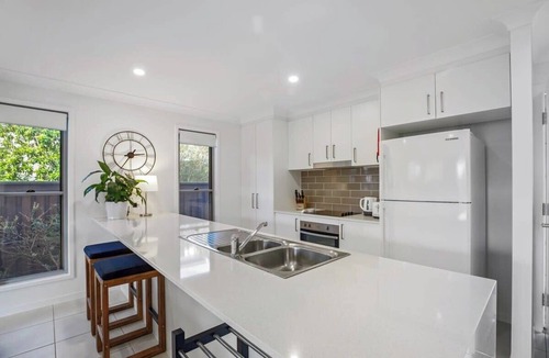Maroochydore House | Sunshine Splendour Central & Close to Everything