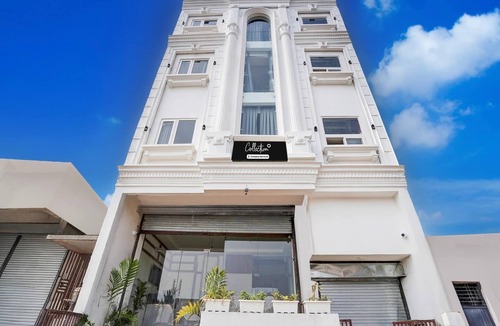 Allahabad House | Super Deluxe Roomhotel Shikha Continantal