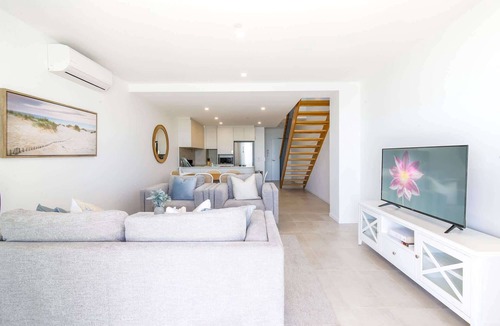 Batemans Bay Apartment | Superb 2-Bed Apartment with Scenic Bay Views