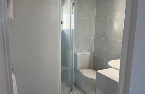 Emu Park Apartment | Superior Studio - Unit 4