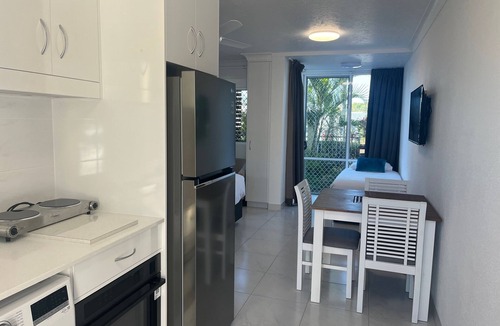 Emu Park Apartment | Superior Studio Unit 4
