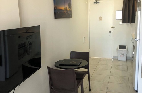 Emu Park Apartment | Superior Unit 20 Endeavour