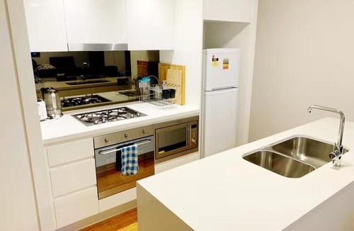 Chinatown Apartment | Supreme CBD 2Bed Room Apartment with Balcony near Darling Hbr&ICC