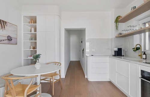 Bondi Beach Apartment | Surf Sand and Sunsets Your Bondi Beach Escape