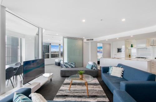 Surfers Paradise Apartment | Surfers Paradise Q Tower Apartments - Hosted by WowStay