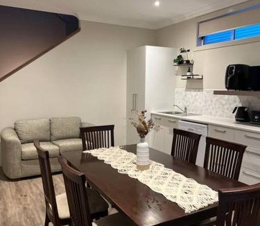 Barrack Point Apartment | Surfmist Barrack Point