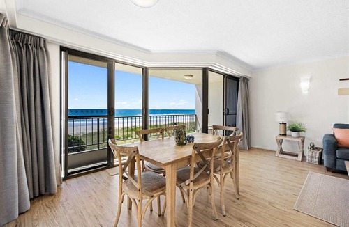 Palm Beach Apartment | Surfside 8