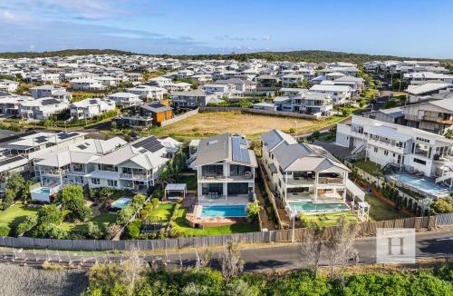 Catherine Hill Bay House | Surfside