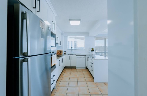 Palm Beach Apartment | Surfside Summary: A b