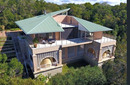 Deepwater House | SvenKi Beach - Waterfront luxury on 300 private acres