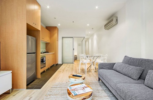 Adelaide Central Business District Apartment | Swainson on Bent - 2.36