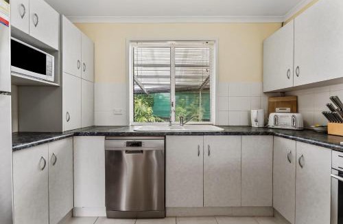 Sellicks Beach House | Swainson on Fontaine