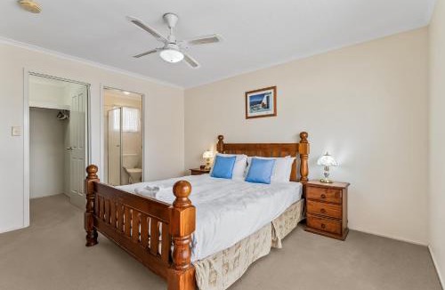 Sellicks Beach House | Swainson on Fontaine