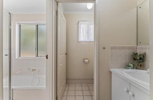 Sellicks Beach House | Swainson on Fontaine