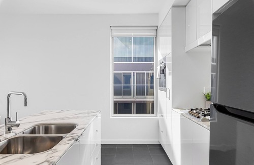 Adelaide Central Business District Apartment | Swainson on Hindmarsh