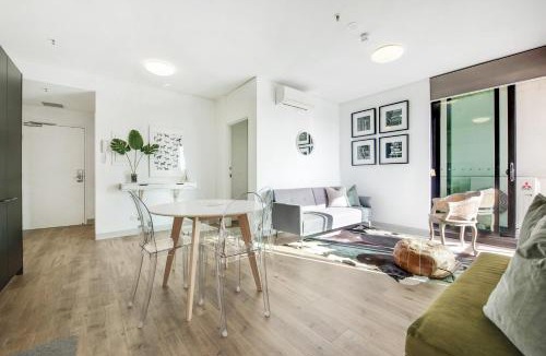 Adelaide Central Business District Apartment | Swainson on Synagogue
