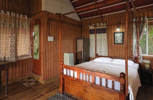 Hosur Hotel | Swapnakoodu
